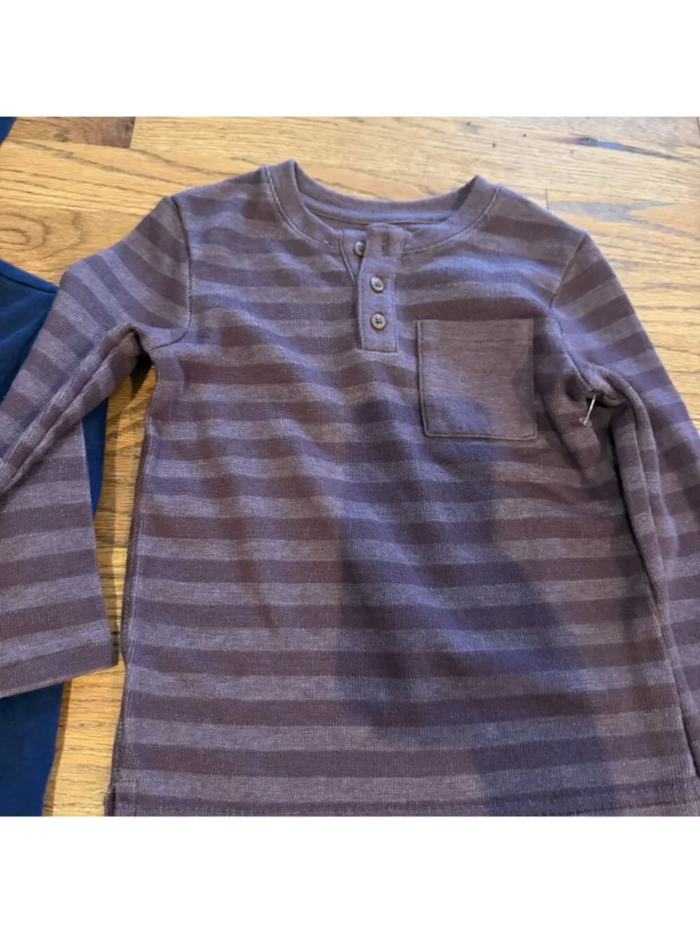Old Navy Cat & Jack Boys 4t Shirts